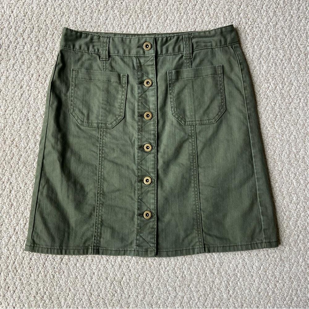 TOMMY HILFIGER ARMY GREEN SKIRT - SIZE 2